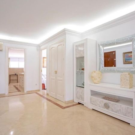 Estepona Luxury Seafront Penthouse With Parking Exterior photo