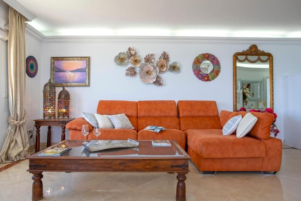 Estepona Luxury Seafront Penthouse With Parking Exterior photo