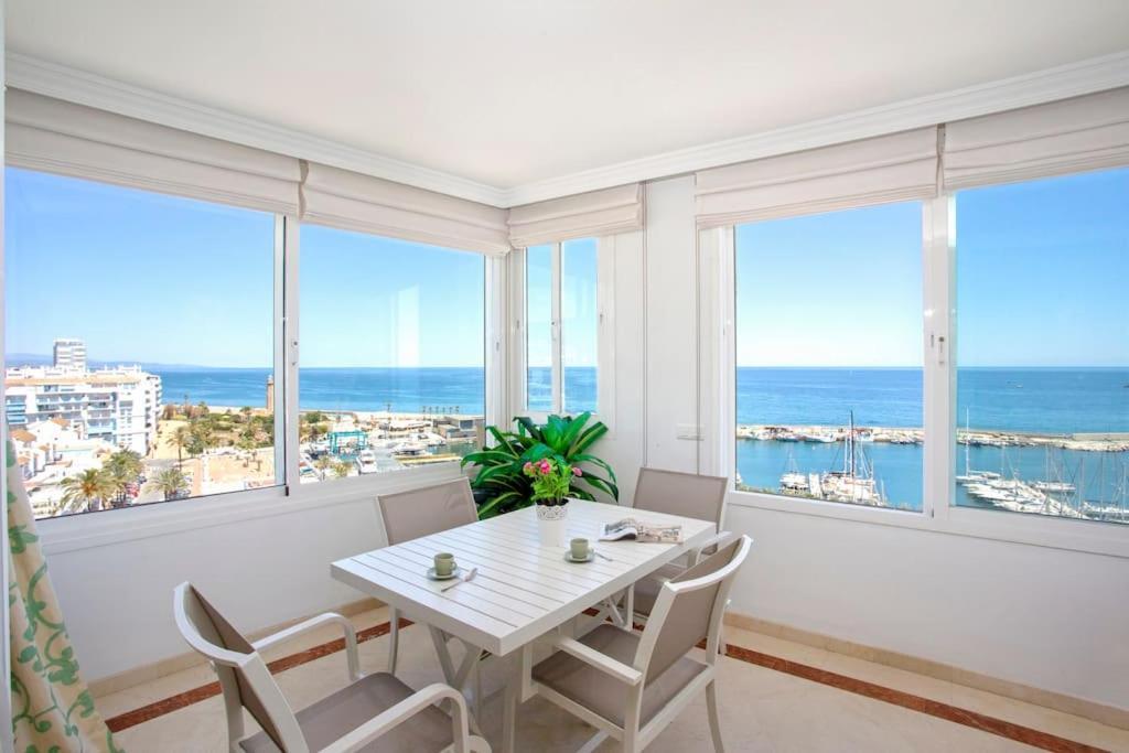 Estepona Luxury Seafront Penthouse With Parking Exterior photo